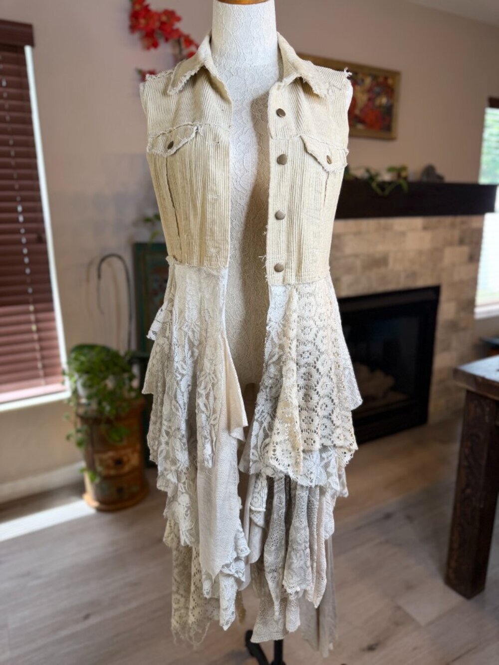 Oli & Hali Lace & Corduroy Duster / Vest S